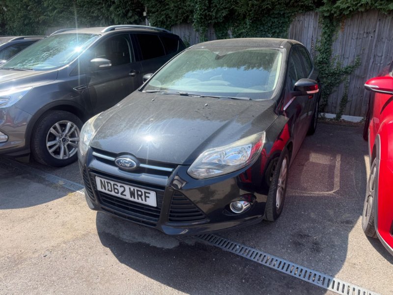 2013 FORD FOCUS 1.6 TDCI TITANIUM EURO 5 S S 5DR 2,490 MONTHLY FROM 50.58... photo