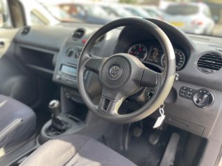 /photos/11977/cc57dc37-e0e1-44ae-8574-b35b0bc06078_i320x240.jpg