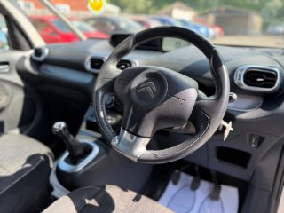 /photos/11977/e3a8f6e2-94d7-4e22-907a-d386b701def2_i320x240.jpg